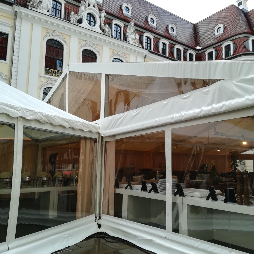 Festzelt 15 m + 6-Eck-Pagode transparent